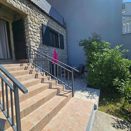 In 50834 Apartament