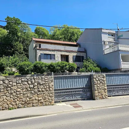 Apartament In 50834 Novi Vinodolski
