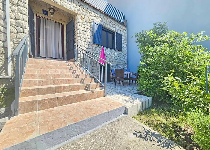 In 50834 Apartament *