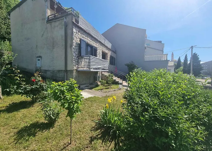 Apartament In 50834