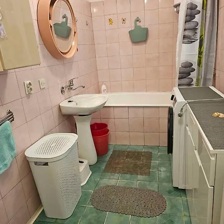 Appartement In 50834