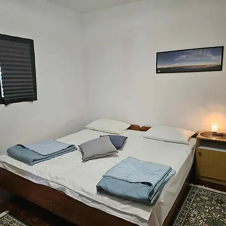 Apartmán In 50834 *